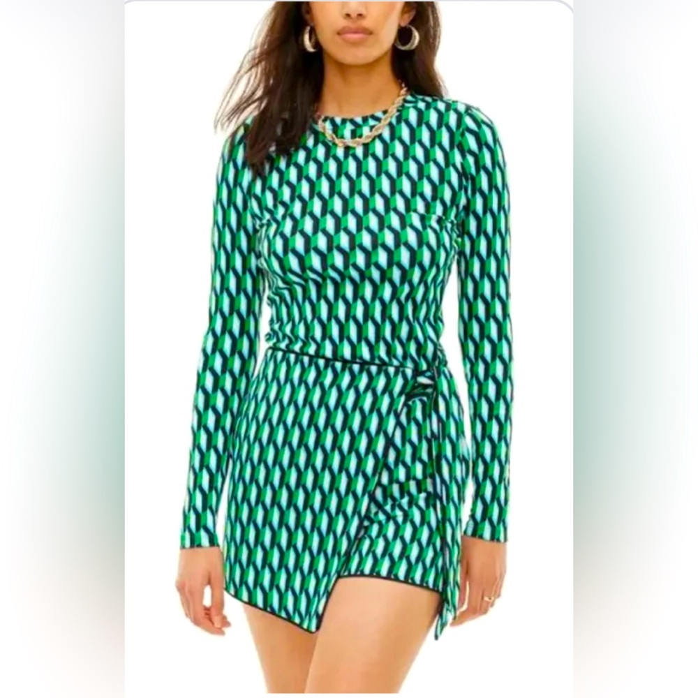 New DVF for Target Skort (XS) and Shirt (M)
Diane Von Furstenberg-Gorg!